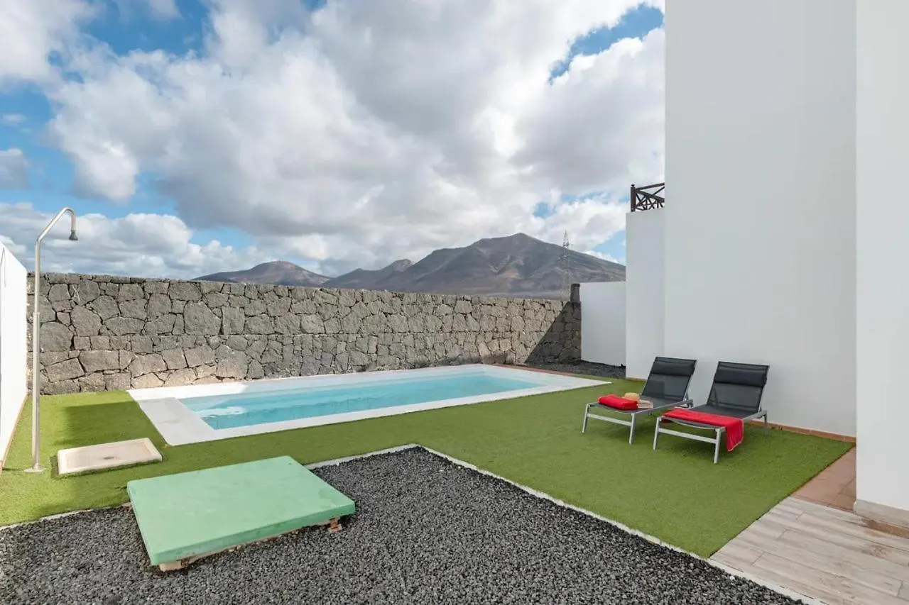 Luxury Villa Lanzarote Playa Blanca  0*, Playa Blanca (Lanzarote) España